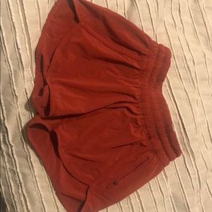 Lululemon tracker shorts